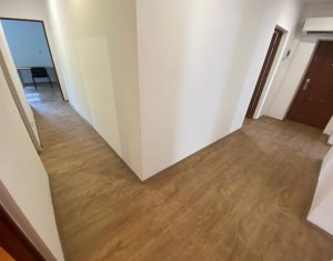 Lakás 4 szobák kiadó on Cluj-napoca, Zóna Centru