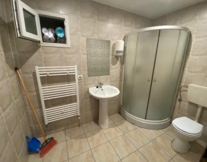 Lakás 4 szobák kiadó on Cluj-napoca, Zóna Centru