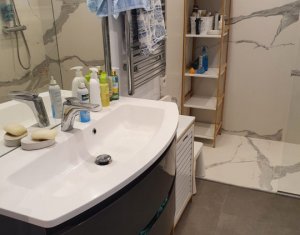 Ház 4 szobák eladó on Floresti, Zóna Centru