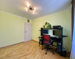 Lakás 4 szobák eladó on Cluj-napoca, Zóna Gheorgheni