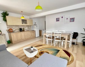 Ház 6 szobák eladó on Chinteni, Zóna Centru