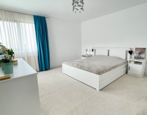 Ház 6 szobák eladó on Chinteni, Zóna Centru