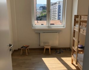 Appartement 3 chambres à louer dans Cluj-napoca, zone Zorilor