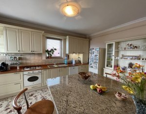 Lakás 4 szobák eladó on Cluj-napoca, Zóna Andrei Muresanu