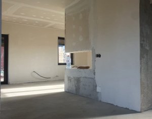 Ház 4 szobák eladó on Finisel, Zóna Centru