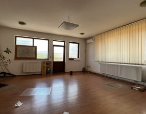 Bureau à louer, 35m2 dans Cluj-napoca, zone Bulgaria