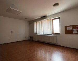 Bureau à louer dans Cluj-napoca, zone Bulgaria