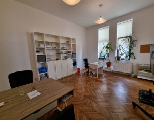 Lakás 3 szobák eladó on Cluj-napoca, Zóna Centru