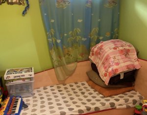 Lakás 3 szobák eladó on Cluj-napoca, Zóna Manastur