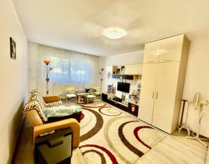 , 55m2 dans Floresti