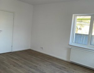 Appartement 3 chambres à vendre dans Cluj-napoca, zone Intre Lacuri