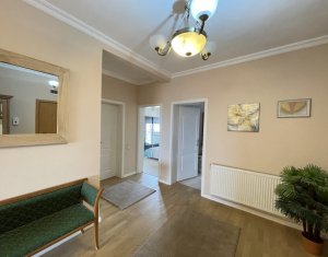 Lakás 4 szobák eladó on Cluj-napoca, Zóna Andrei Muresanu