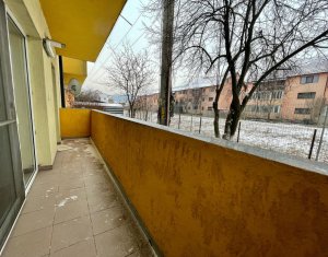 Appartement 3 chambres à vendre dans Floresti