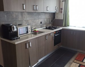 Appartement 3 chambres à vendre dans Floresti