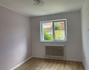 Lakás 3 szobák eladó on Cluj-napoca, Zóna Manastur