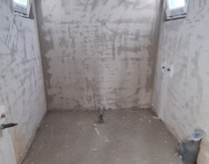 Ház 5 szobák eladó on Floresti