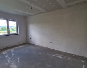 Ház 5 szobák eladó on Floresti