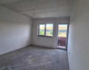 Ház 5 szobák eladó on Floresti