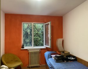 Appartement 3 chambres à vendre dans Cluj-napoca, zone Manastur