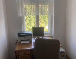 Appartement 4 chambres à vendre dans Cluj-napoca, zone Centru