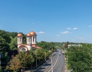 Appartement 3 chambres à vendre dans Cluj-napoca, zone Plopilor