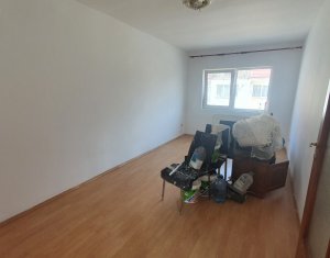 Lakás 2 szobák eladó on Floresti