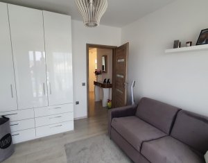 Lakás 3 szobák eladó on Floresti