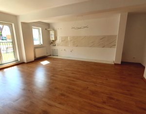 Lakás 2 szobák eladó on Floresti