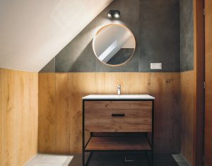 Ház 4 szobák eladó on Salicea