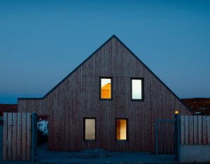 Ház 4 szobák eladó on Salicea