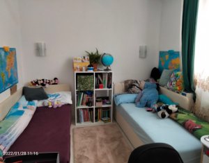 Appartement 3 chambres à vendre dans Floresti