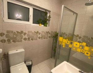 Ház 4 szobák kiadó on Floresti