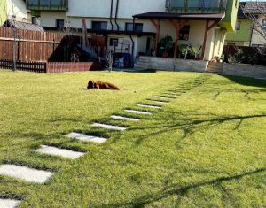 Ház 4 szobák kiadó on Floresti