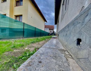 Maison 2 chambres à vendre dans Floresti