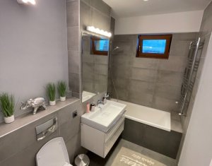 Appartement 4 chambres à vendre dans Cluj-napoca, zone Andrei Muresanu