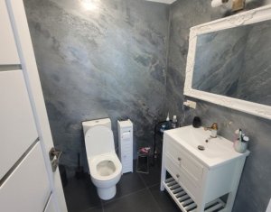 Maison 6 chambres à vendre dans Feleacu, zone Centru