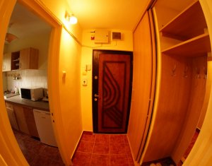 Appartement 3 chambres à vendre dans Cluj-napoca, zone Manastur