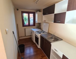Maison 3 chambres à louer dans Cluj-napoca, zone Iris