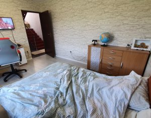 Ház 4 szobák eladó on Floresti