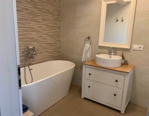 Appartement 4 chambres à vendre dans Floresti