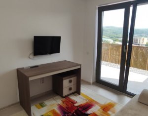 Appartement 3 chambres à louer dans Cluj-napoca, zone Zorilor