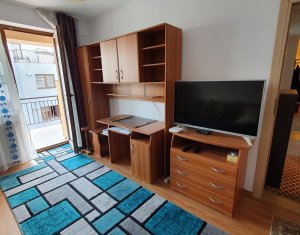 Appartement 3 chambres à louer dans Floresti