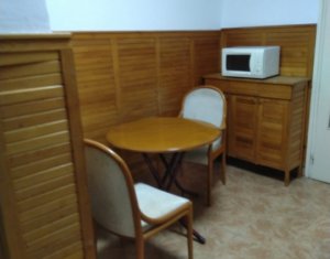 Appartement 3 chambres à louer dans Cluj-napoca, zone Zorilor