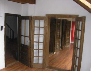 Ház 4 szobák kiadó on Cluj-napoca, Zóna Andrei Muresanu