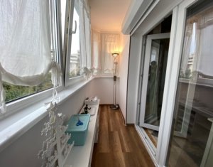 Lakás 4 szobák eladó on Cluj-napoca, Zóna Manastur