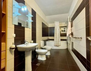 Lakás 5 szobák kiadó on Cluj-napoca, Zóna Centru