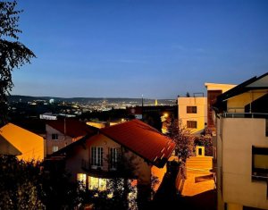 Lakás 5 szobák kiadó on Cluj-napoca, Zóna Centru