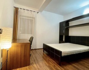 Lakás 5 szobák kiadó on Cluj-napoca, Zóna Centru