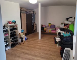 Maison 6 chambres à vendre dans Salicea, zone Centru