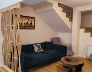 Maison 6 chambres à vendre dans Salicea, zone Centru